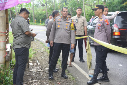 Polres Bondowoso olah tempat kejadian perkara penemuan bayi