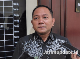 Raperda Jamsostek, Malik: Lindungi Pekerja hingga Ojol dan Nelayan