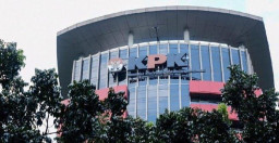 KPK Lakukan OTT, Bupati dan Beberapa Pejabat Pemkab Tulungagung Diamankan