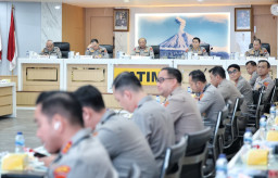 Pimpin Anev, Kapolda Jatim : Situasi Kamtibmas Jawa Timur Januari - Maret 2026 Kondusif