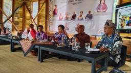 Ketum PWI Pusat Akhmad Munir Soroti Pentingnya Keadilan Informasi bagi Masyarakat Adat di Rakernas AJMAN