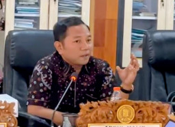 Komisi D Usul Skema Khusus SPMB, Wilayah Padat Penduduk Minim SMP Negeri