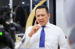 Realisasi Proyek Hilirisasi Bukti Pembangunan Tidak Stagnan        