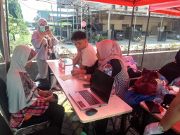 Gandeng Puskesmas Mulyorejo AWS Gelar Cek Kesehatan Gratis 