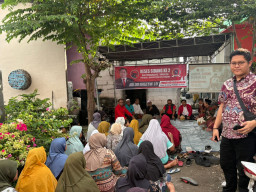 Reses di Kampung Nelayan, Abdul Ghoni Dorong Kawasan Maritim Bulak Berkelanjutan