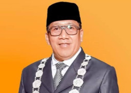 Sekjen Visioner Indonesia: Dr Herman Beri Teladan, Mundur Demi Pilrek Fair