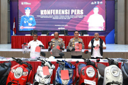 Polda Jatim Kembalikan Motor Korban Curanmor dan Begal Tanpa Biaya