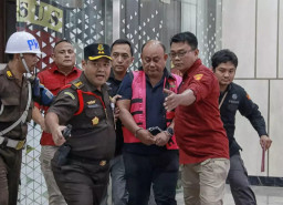 Eks Kepala BGN Dadan Hindayana Jadi Tersangka Korupsi, Kejagung Tahan Tiga Pejabat Puncak