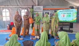 Ikuti Pembelajaran Kebencanaan, Muslimat NU Surabaya Kunjungi Taman Edukasi Bencana BPBD Jatim