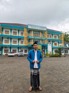 Satu Dekade STEI Masyarakat Madani, Prof Achmad Muhlis: Momentum Perkuat Fondasi Ekonomi Pesantren