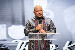 Semangati Santri, LaNyalla Berharap Lahir Generasi Tangguh Lahir Batin 
