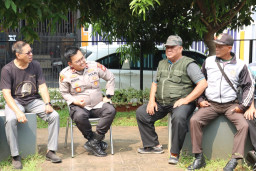 Jaga Jakarta On The Spot, Polsek Kebon Jeruk Perkuat Sinergi dengan Satkamling dan Warga