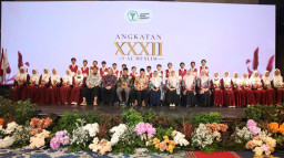 SD Al Muslim Lepas Angkatan XXXII, Kepala Sekolah Pesankan Pentingnya Ibadah dan Belajar