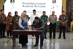 Bupati Sidoarjo Tegaskan Kontraktor Wajib Tepat Waktu 