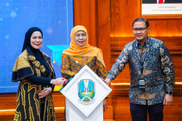Gubernur Khofifah Luncurkan 143 Ribu Kuota Beasiswa untuk Pelajar dan Mahasiswa Bersama SMA, SMK dan PTS Se- Jatim