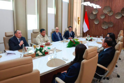 Presiden Prabowo Subianto Terima Tiga Orang Mantan PM Thailand