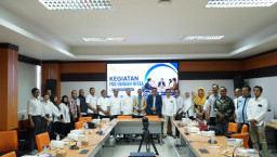 Prodi Ilmu Politik UNESA Libatkan Perwakilan DPRD, KPU, hingga Media untuk Perkuat Kurikulum