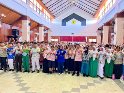 MPLS SMA 17 Agustus Surabaya, Dosen Untag Ajak Siswa Maknai Patriotisme di Era Digital