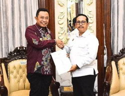 Bupati Bondowoso Terima Legal Opinion Kejari, Pemkab Mulai Harmonisasi Perda Pasca KUHP Baru
