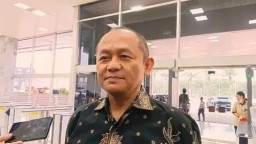 Golkar Serahkan Reshuffle Kabinet kepada Prabowo, Sarmuji: Politik atau Profesional Bukan Ukuran Utama