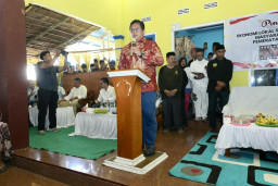 Saksikan Pesta Adat di Pulau Hiri, Viva Yoga: Kekayaan Budaya Kesultanan Ternate Penting Dijaga dan Dilestarikan