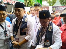 Pilwali Surabaya 2024, Antara Beban Bagi-bagi Kue, Pragmatisme dan Cheerleader dalam Dunia Politik