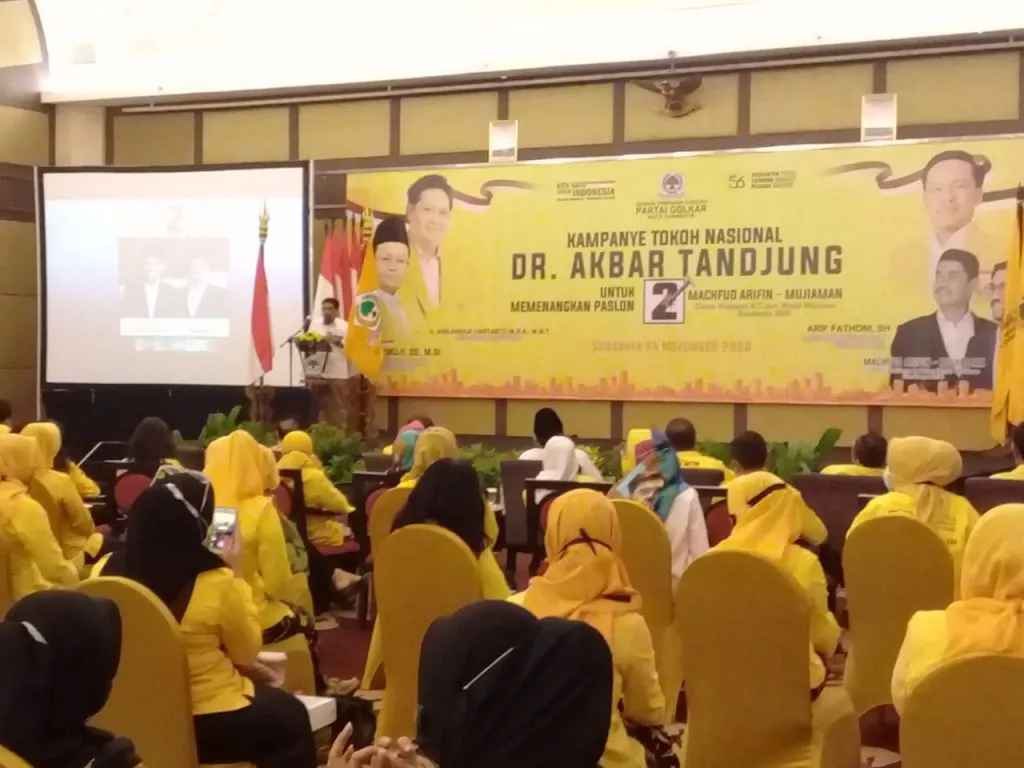 Akbar Tanjung Deklarasi Pemenangan Machfud Arifin-Mujiaman