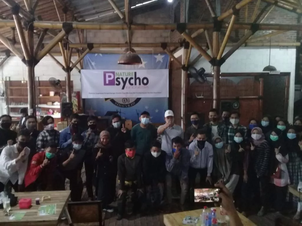Milenial di Sidoarjo Rembuk Bareng BHS Soal Lingkungan