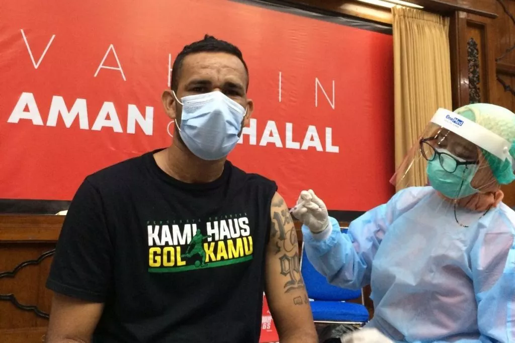 Seluruh Pemain Persebaya Telah Divaksin