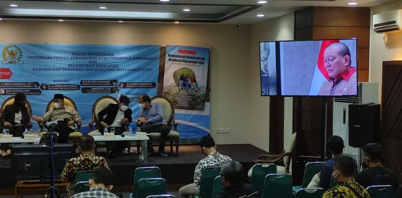 Hegemoni partai menjadi tirani baru