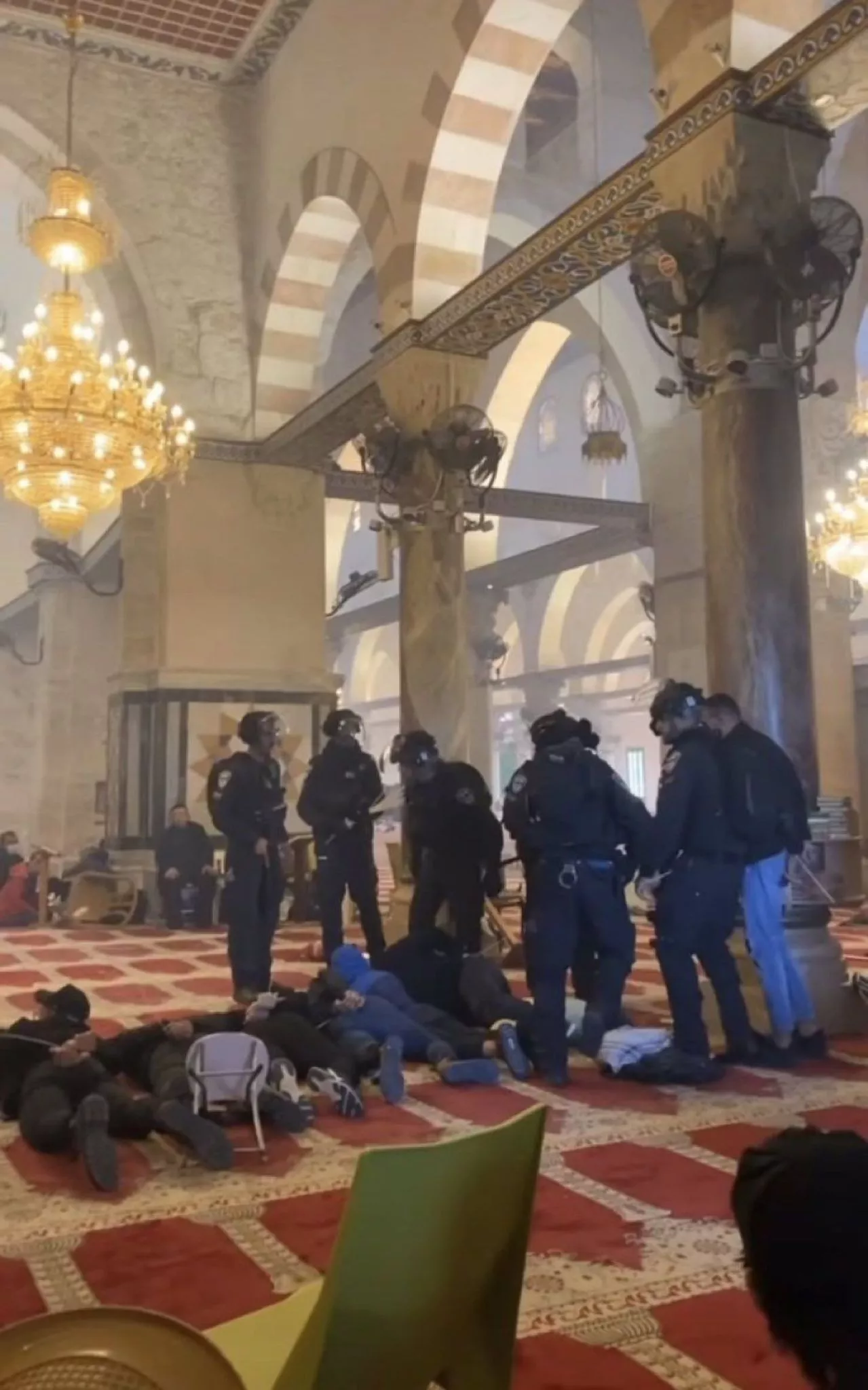 Masjid Al-Aqsa Diacak Acak Israel