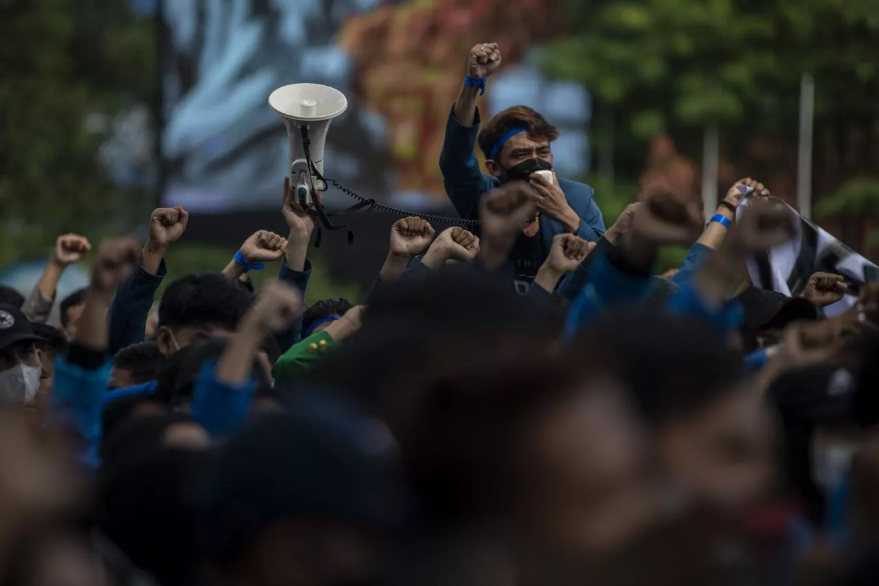 6 Tuntutan Mahasiswa di Depan Istana