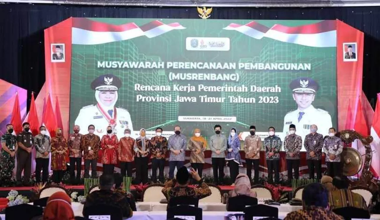 Gubernur Khofifah Paparkan 7 Prioritas Pembangunan Jatim tahun 2023