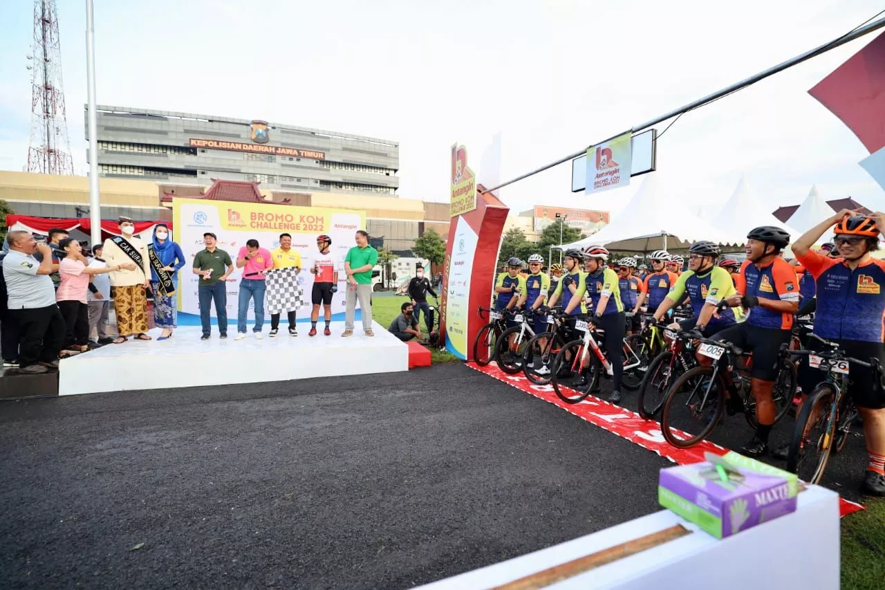 Event Sepeda Tahunan Bromo KOM Challenge 2022 Start dari Mapolda Jatim
