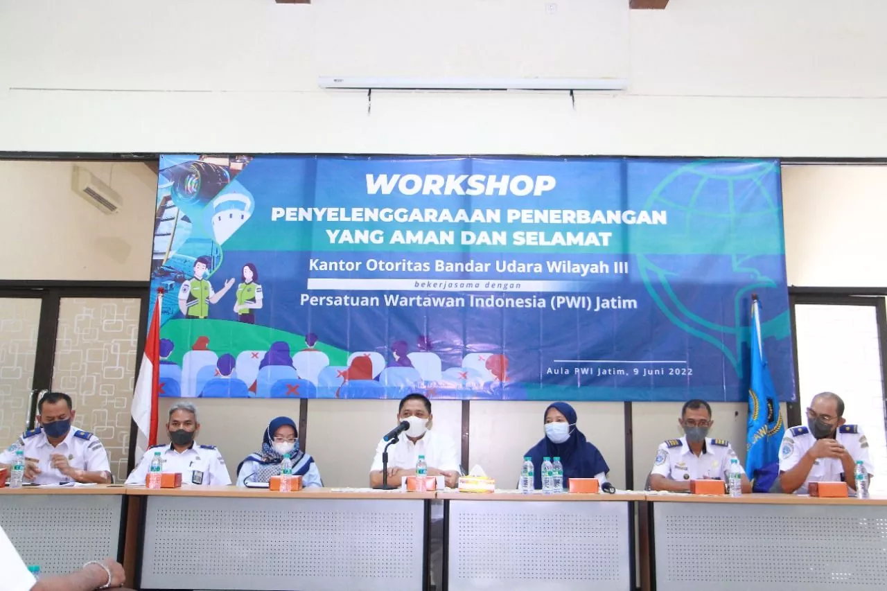 Workshop Penerbangan Aman, Otban Wilayah III Gandeng PWI Jatim