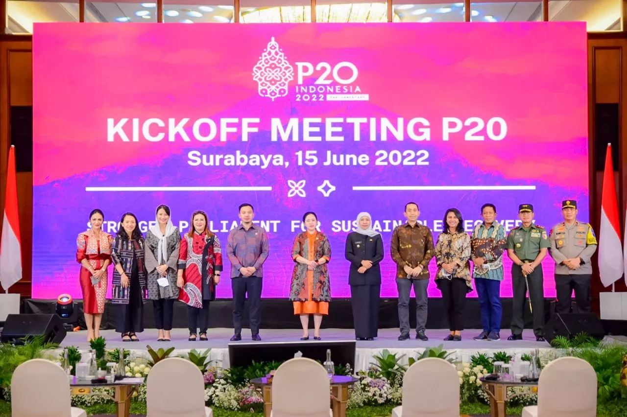 Kickoff Meeting P20, Jadi Momentum Percepatan Jatim Bangkit
