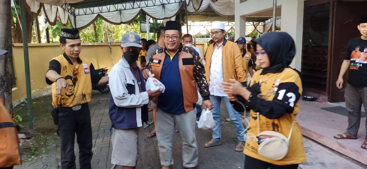 DPD Hanura Jatim Bagikan 750 Paket Daging