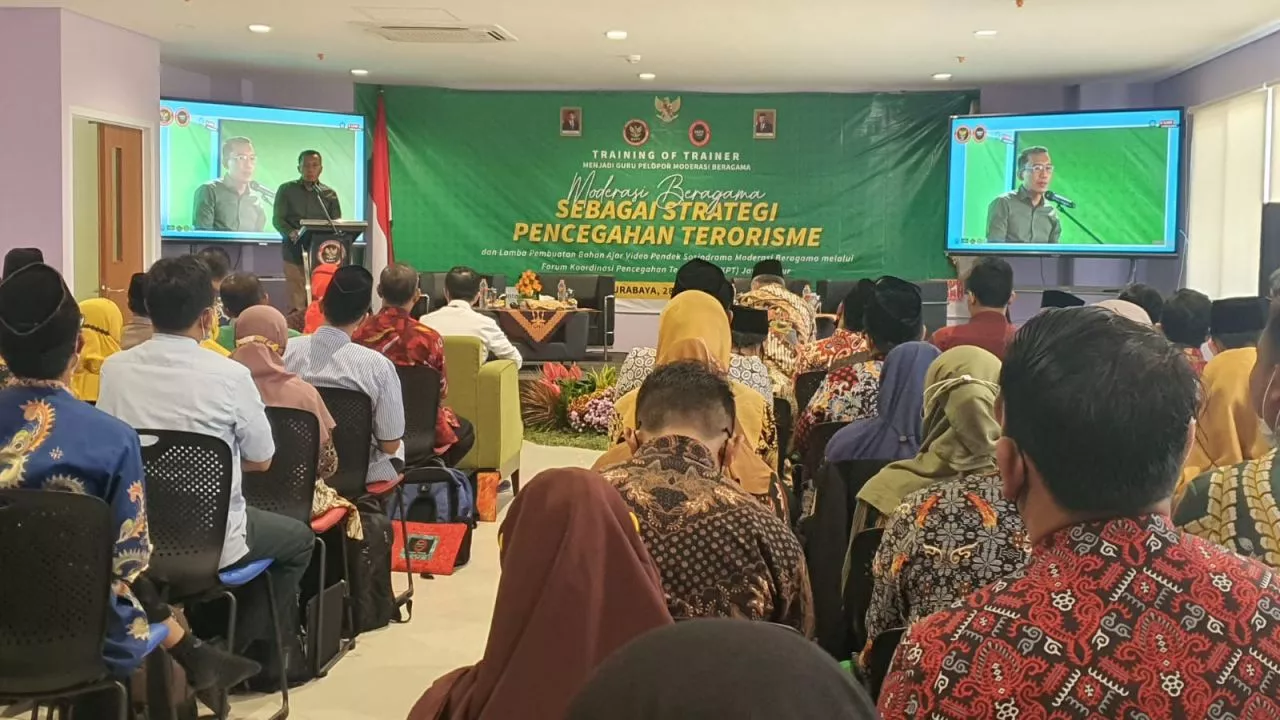 Guru sebagai Pelopor Moderasi Beragama, Cegah Terorisme Dengan Kewaspadaan Dan Kepedulian Lingkungan