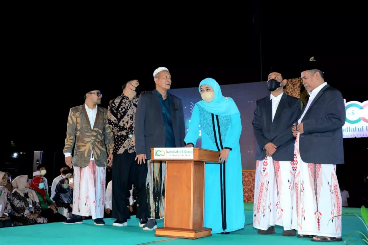 Kick Off 1 Abad NU, Gubernur Khofifah Apresiasi Harmoni,  Kolaborasi ,  Inovasi Serta Tupal Fashion