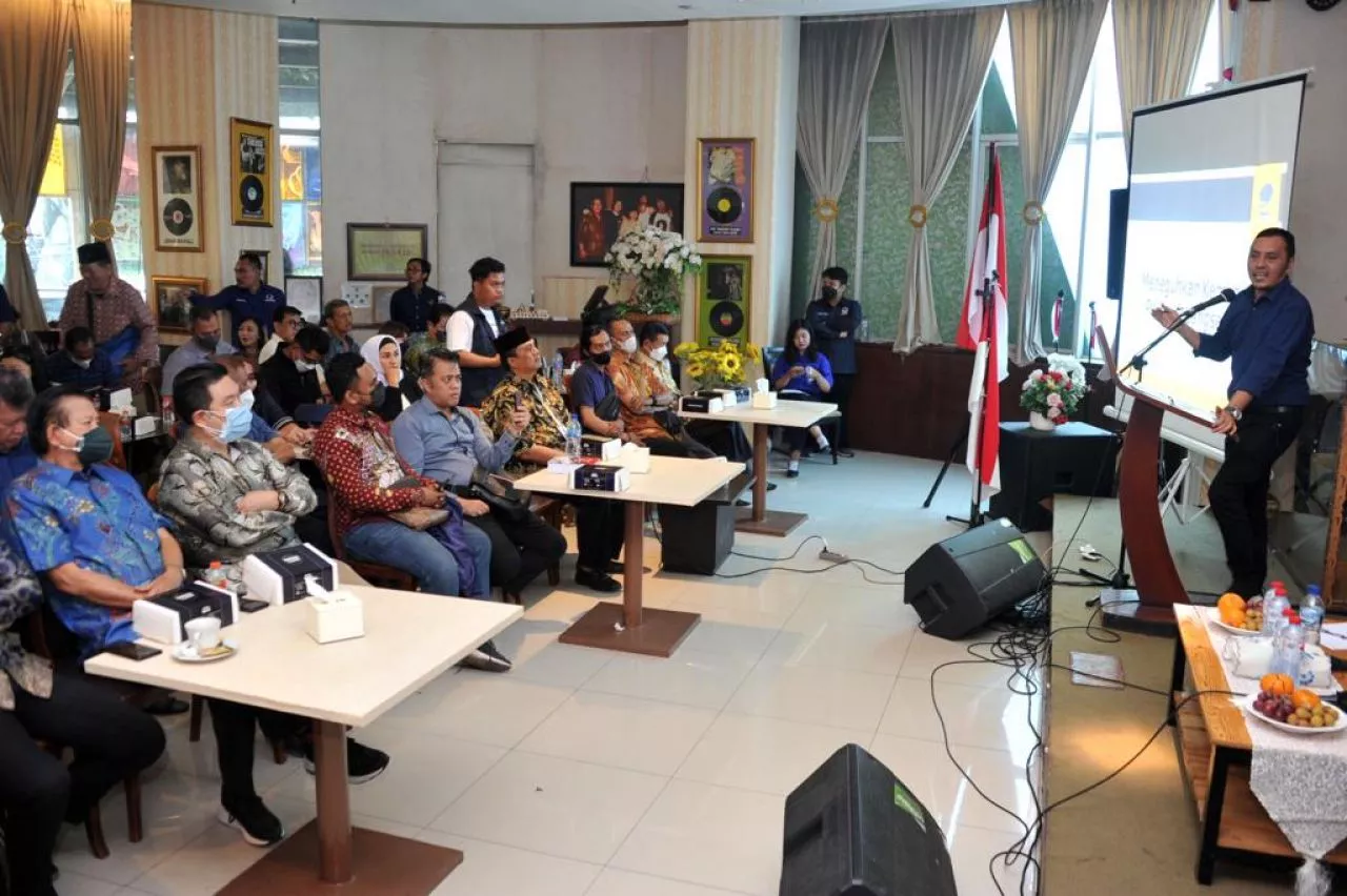 Momen Orasi Ilmiah Surya Paloh Tentang Meneguhkan Kembali Politik Kebangsaan Dibedah
