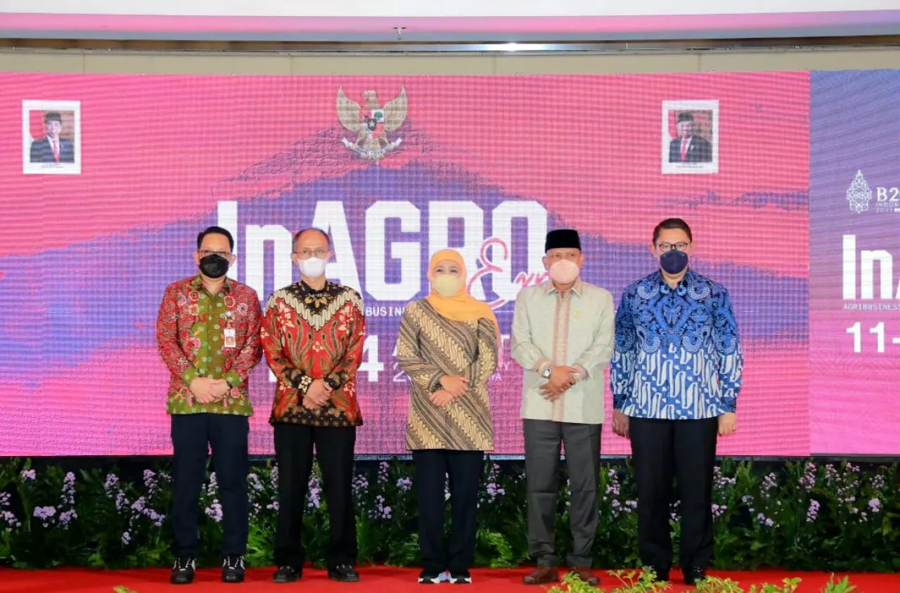 Gubernur Khofifah Lepas Eksport  Komoditas Perikanan Jatim ke Republik Dominika dan Jepang