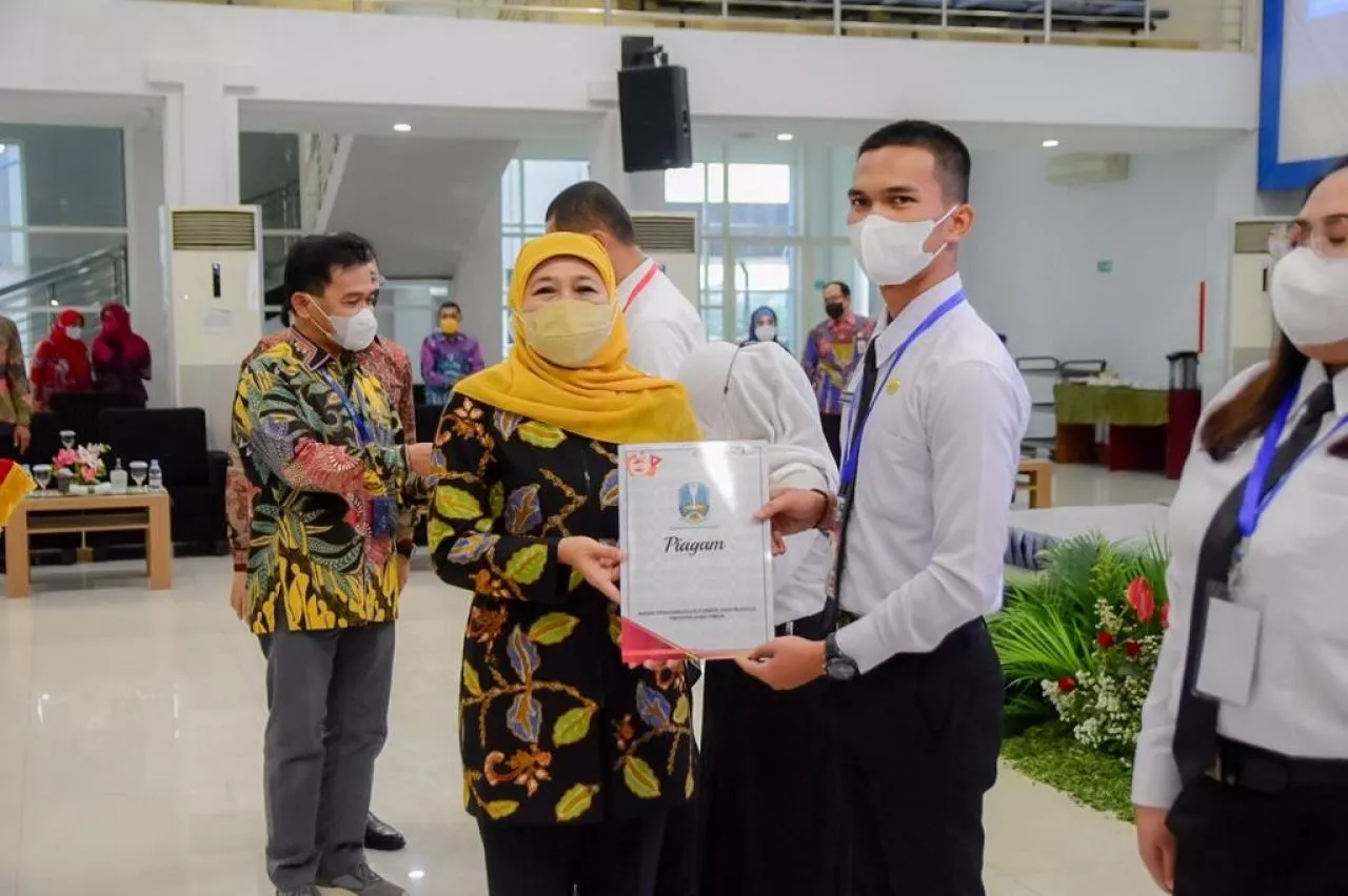 Gubernur Khofifah Minta Peserta Latsar CPNS Lipatgandakan Inovasi,dedikasi dan Kreatifitas