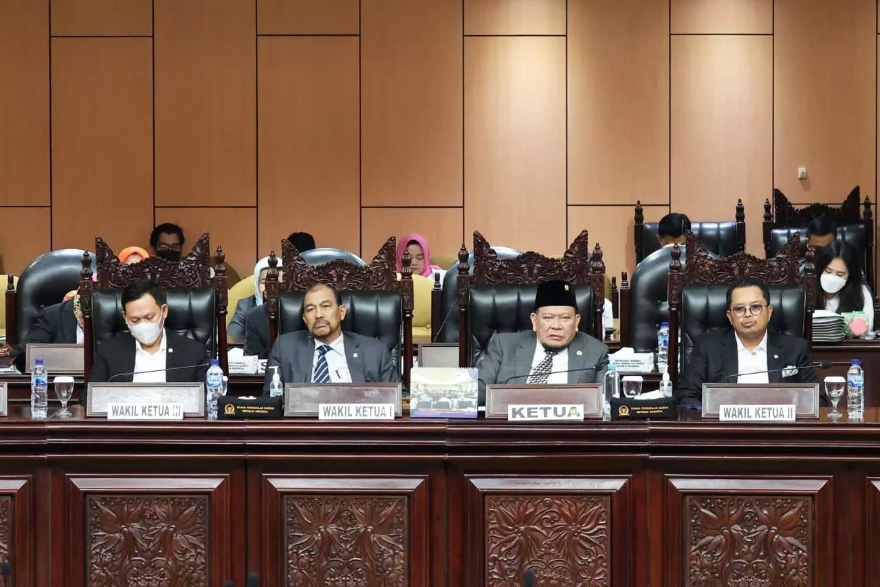 Dua Pimpinan DPD RI Cabut Tandatangan Rotasi Fadel dari Ketua MPR RI