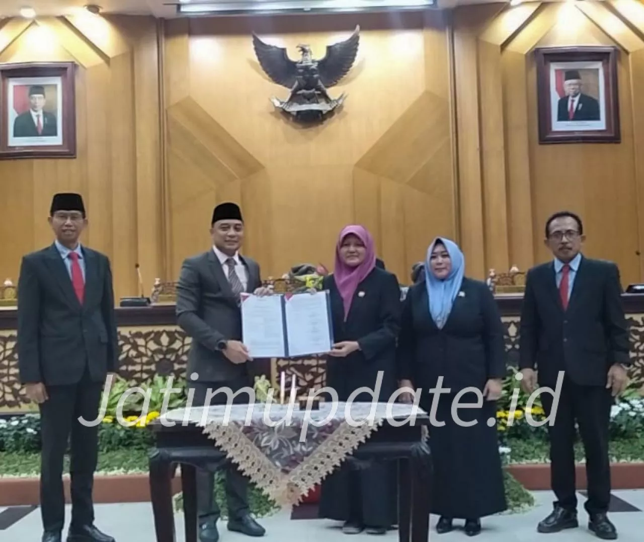 DPRD Surabaya dan Pemkot Sepakati Raperda APBD 2022, Ini Rincian Sasaran Alokasi Anggarannya