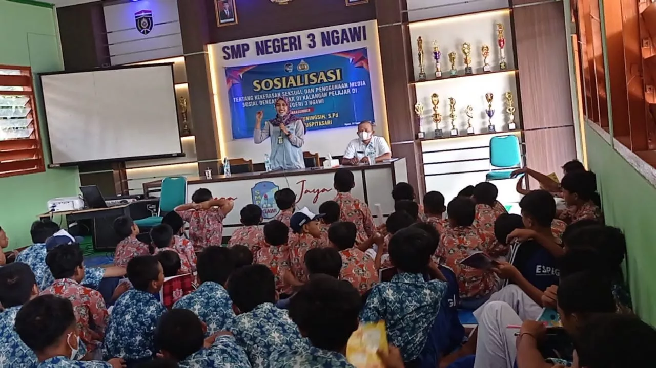 Polres Ngawi Ajarkan Generasi Muda Cerdas Bermedos