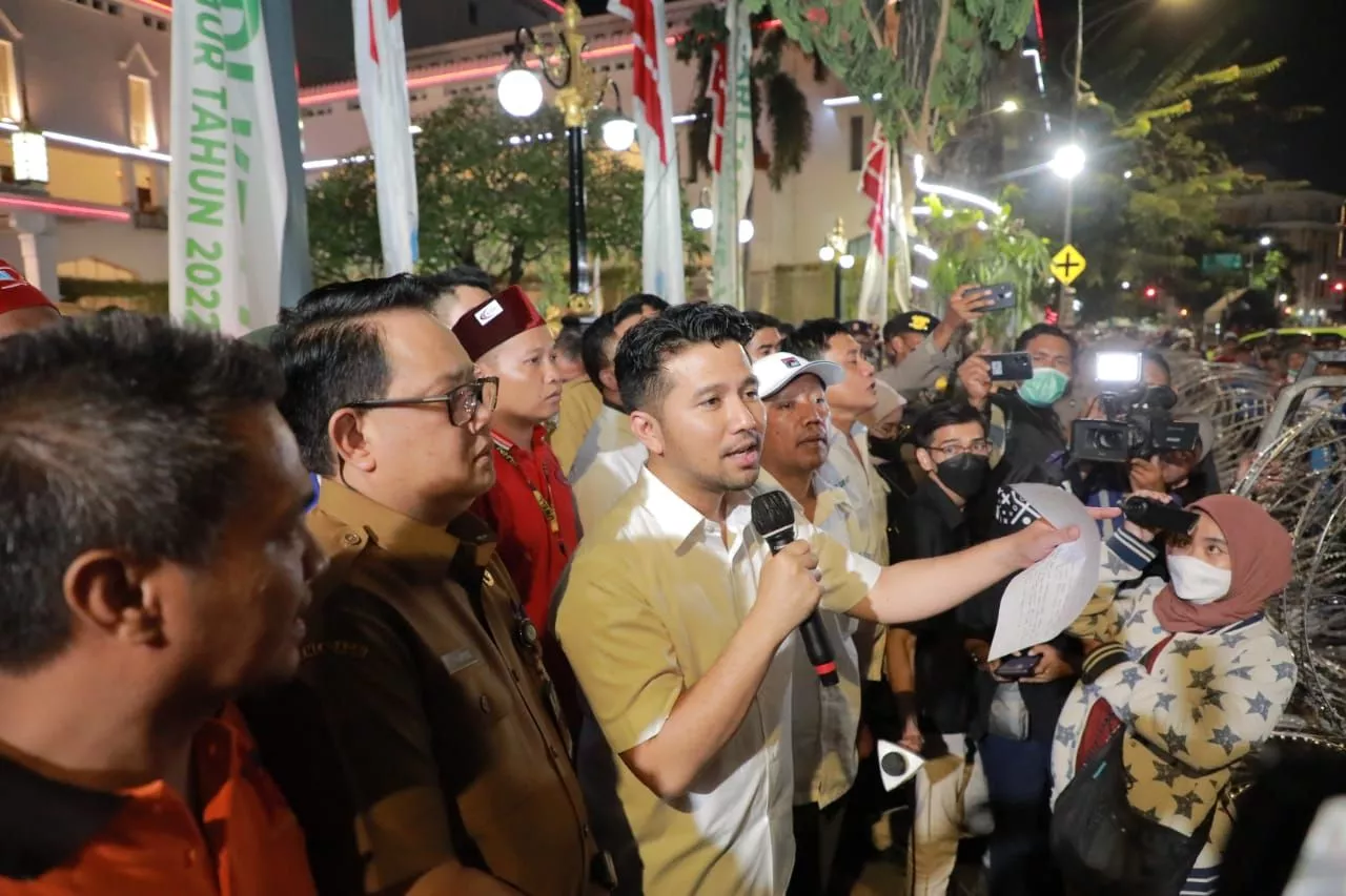 Terima Demo Buruh di Kantor Pahlawan, Wagub Emil : Kami Akan Perjuangkan Yang Terbaik