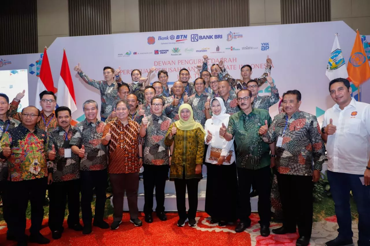 Gubernur : Lapangan Kerja Di Sektor Real Estate Padat Karya Mengurangi Pengangguran di Jatim