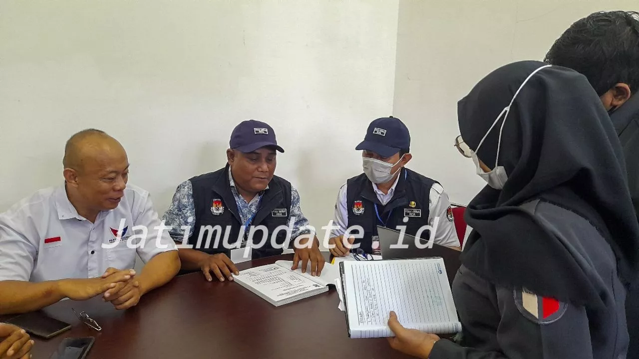 KPU Gelar Verifikasi Faktual di DPD Perindo Surabaya