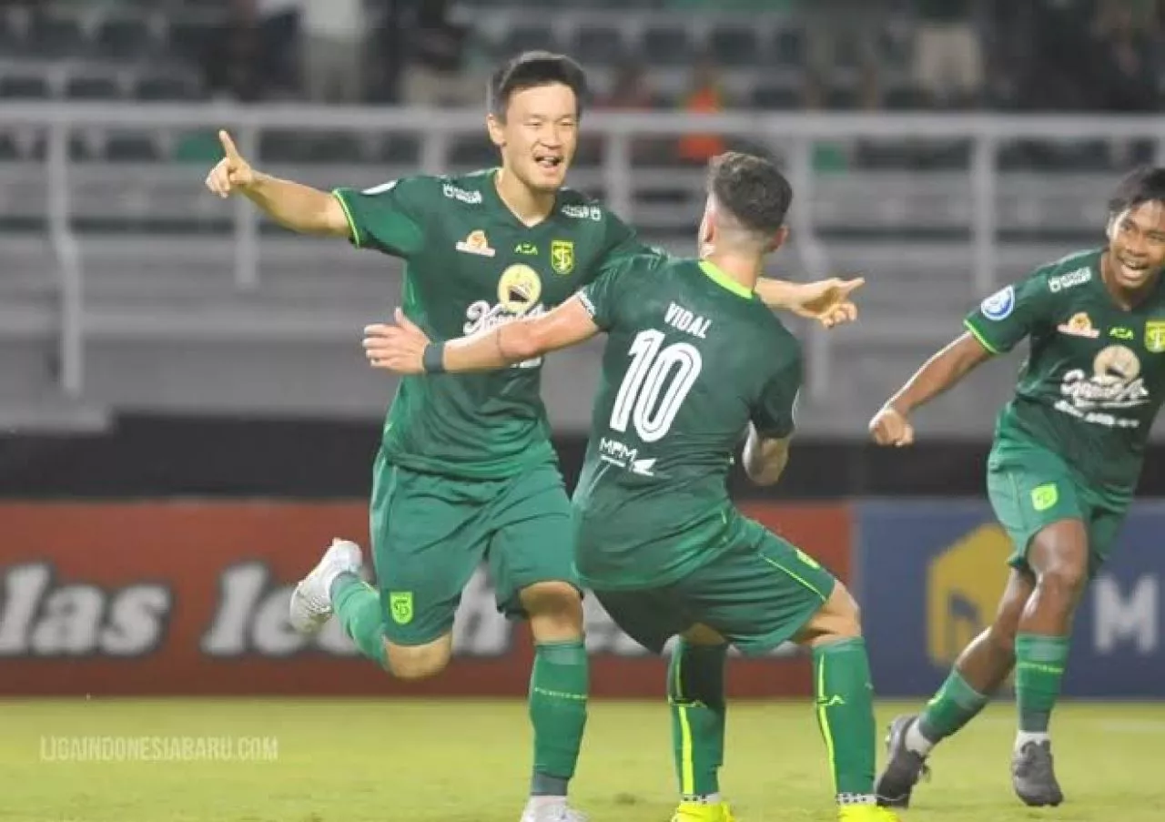 Persebaya Kalahkan Arema di Kanjuruhan