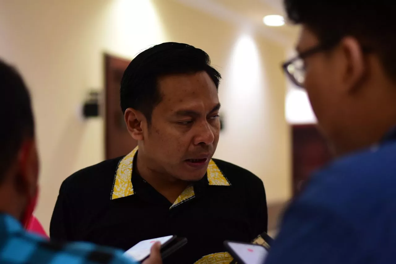 Prioritaskan Kawasan Rawan, Fraksi Golkar: Pemasangan CCT 2024 Harus Tuntas